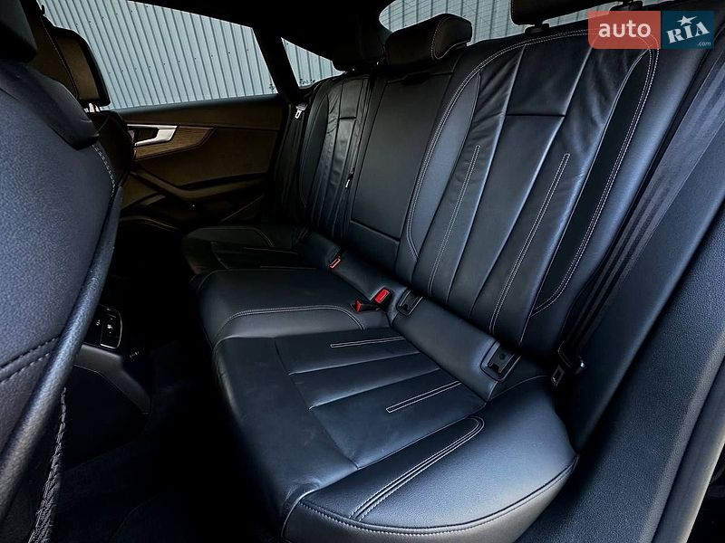 Лифтбек Audi A5 2021 в Николаеве