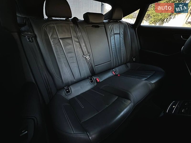 Лифтбек Audi A5 2021 в Николаеве