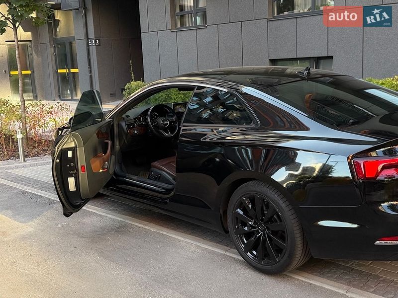 Купе Audi A5 2018 в Києві