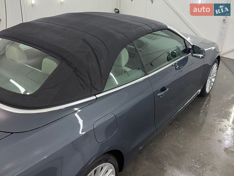Кабриолет Audi A5 2010 в Лановцах
