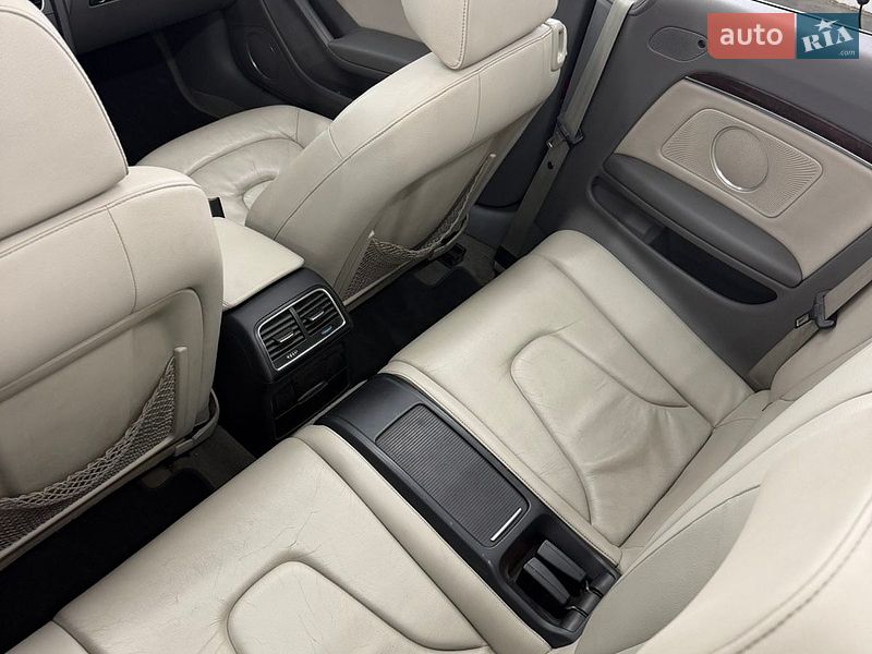 Кабриолет Audi A5 2010 в Лановцах