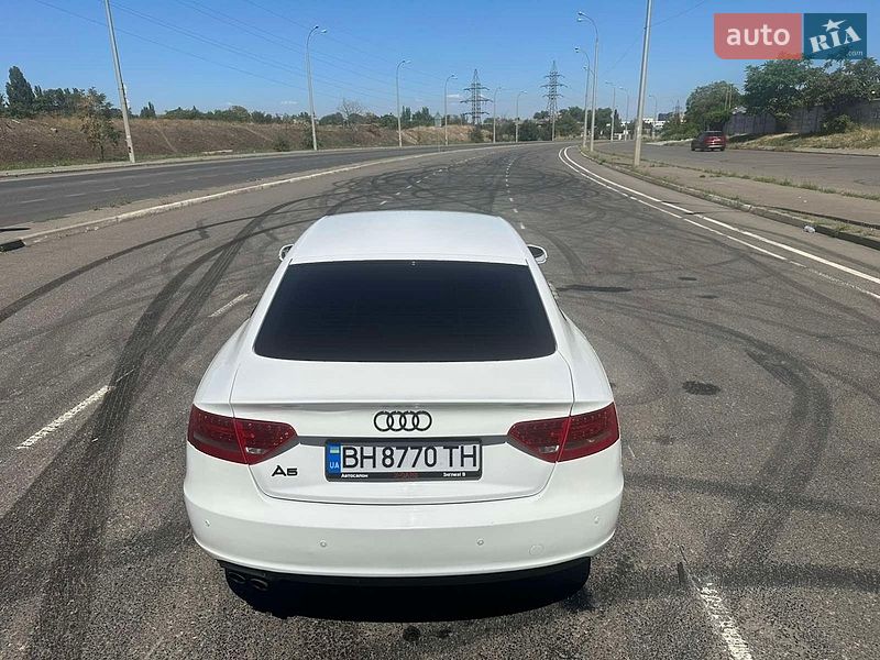 Купе Audi A5 2011 в Одесі