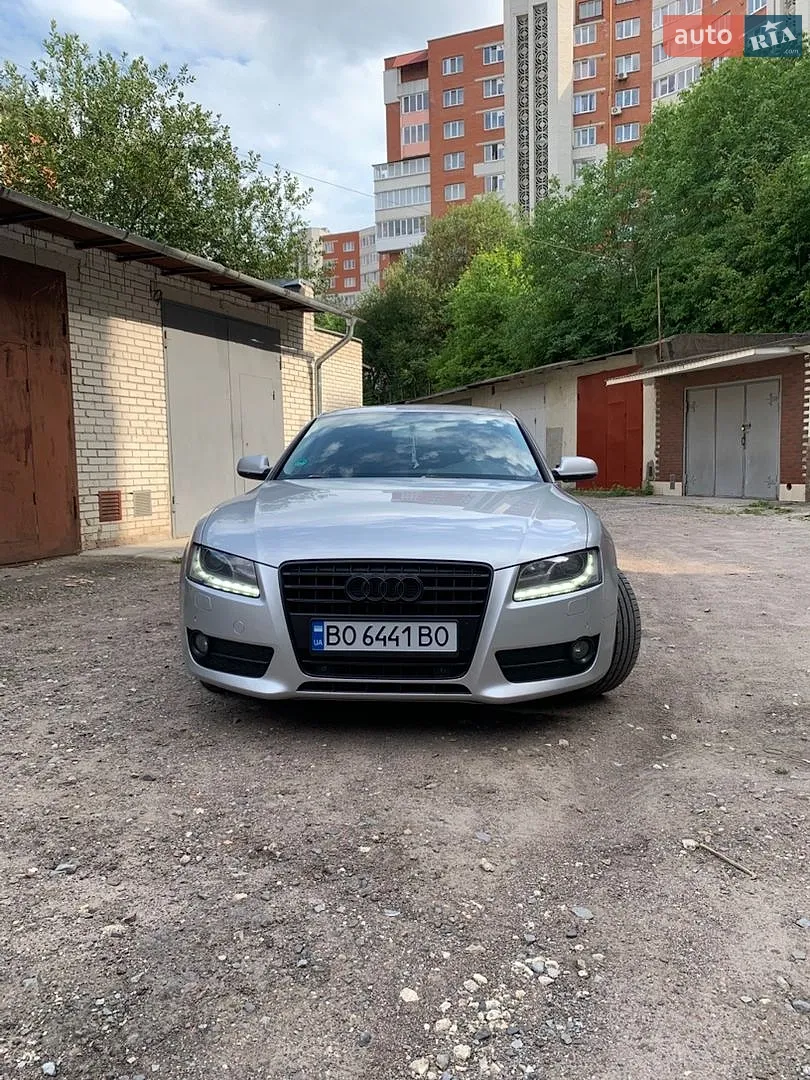 2010 Audi A5 - мініатюра 2