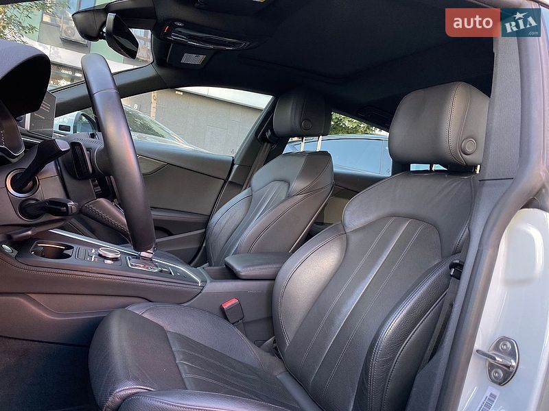 Купе Audi A5 2019 в Києві