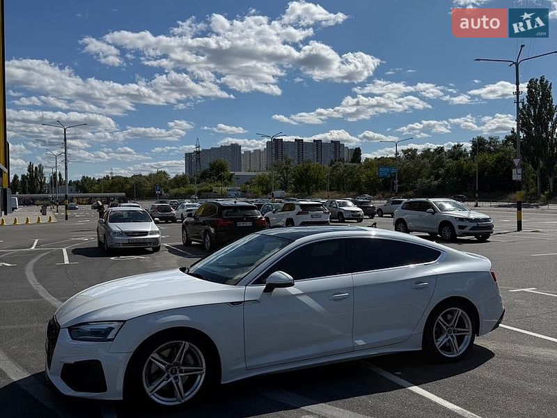 Лифтбек Audi A5 2021 в Киеве