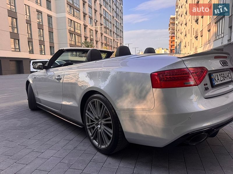 Кабріолет Audi A5 2011 в Івано-Франківську