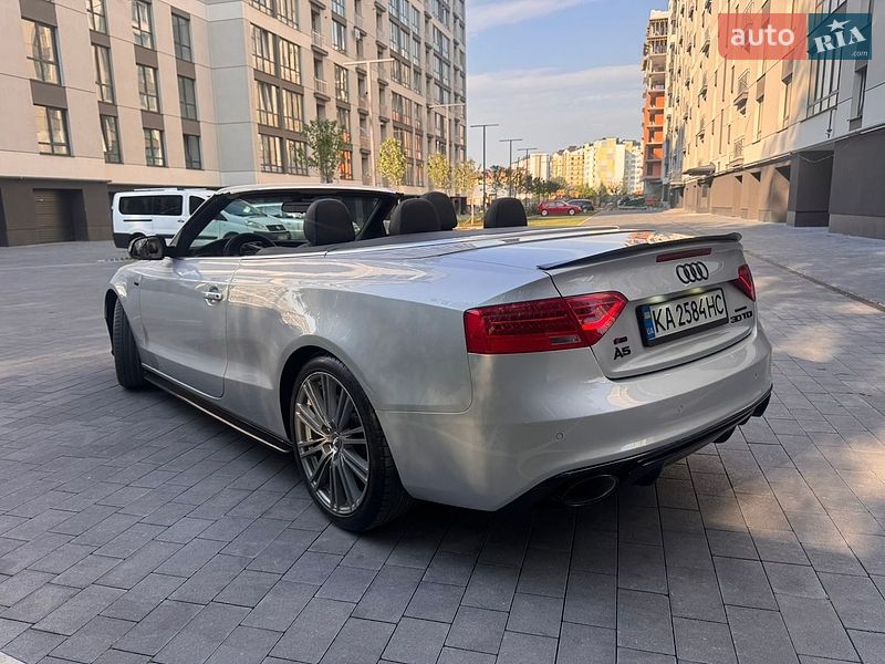 Кабріолет Audi A5 2011 в Івано-Франківську