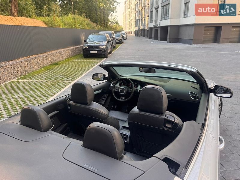 Кабріолет Audi A5 2011 в Івано-Франківську