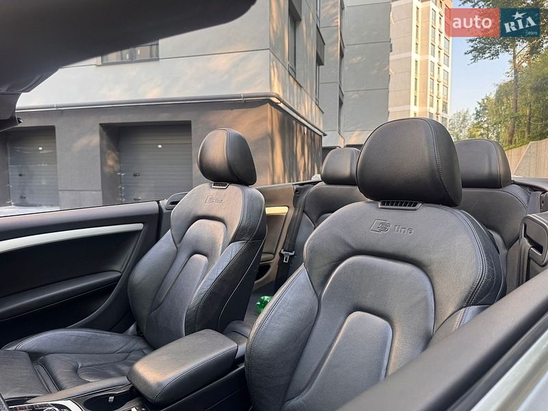 Кабриолет Audi A5 2011 в Ивано-Франковске