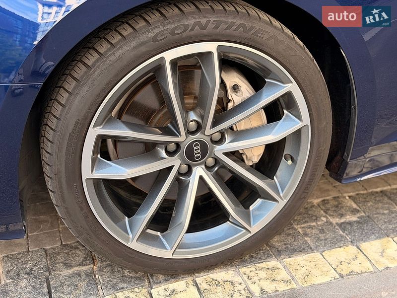 Лифтбек Audi A5 2023 в Киеве