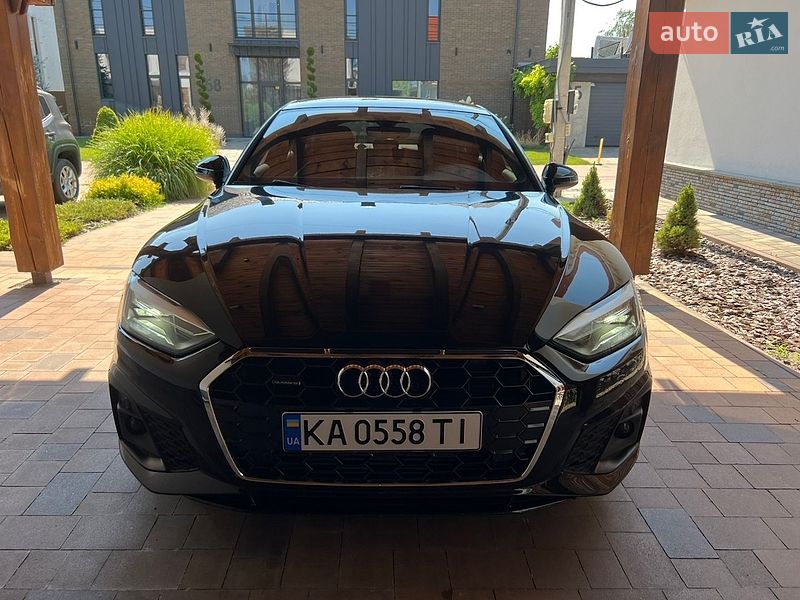 Лифтбек Audi A5 2021 в Киеве