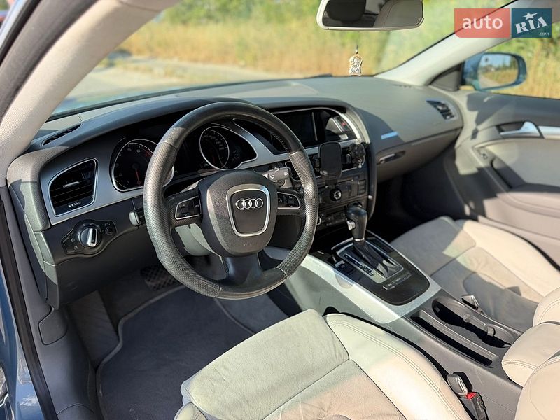 Купе Audi A5 2009 в Києві