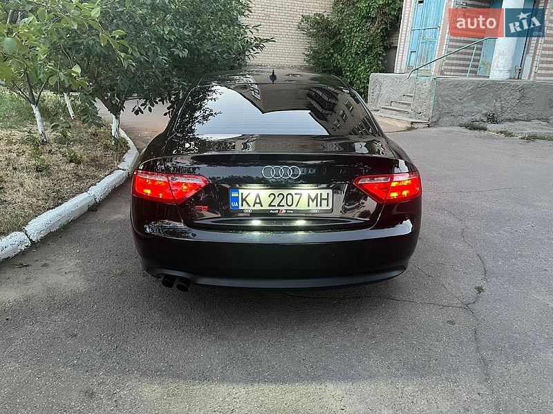 Купе Audi A5 2009 в Киеве
