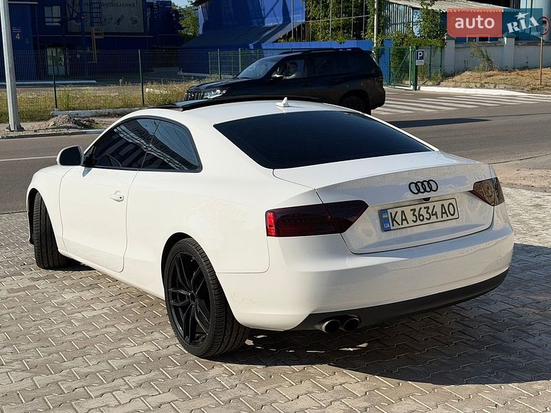 Купе Audi A5 2013 в Києві фото 8 Купе Audi A5 2013 в Києві