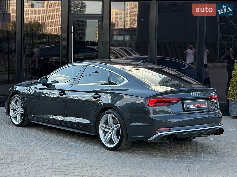 Купе Audi A5 2018 в Киеве