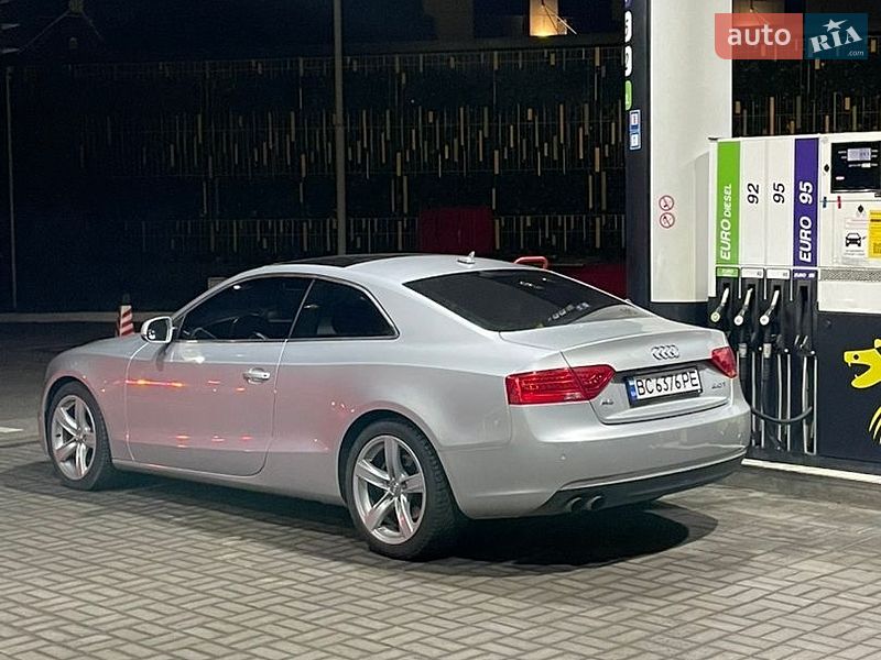 Купе Audi A5 2012 в Василькове