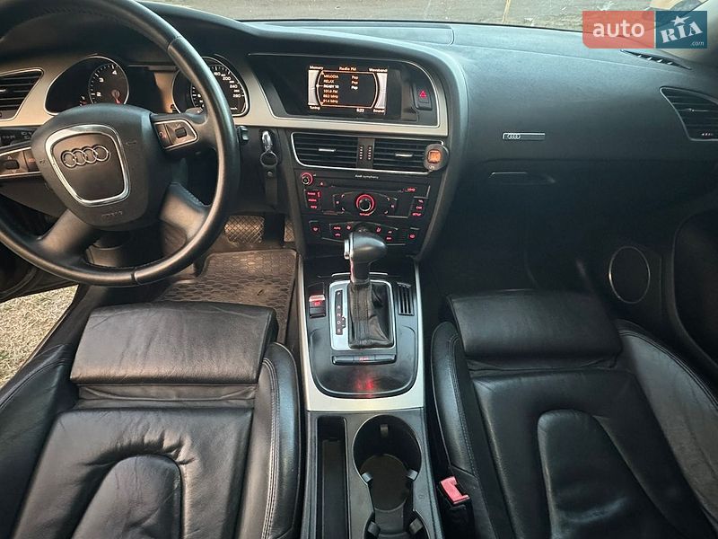 Купе Audi A5 2010 в Черкассах