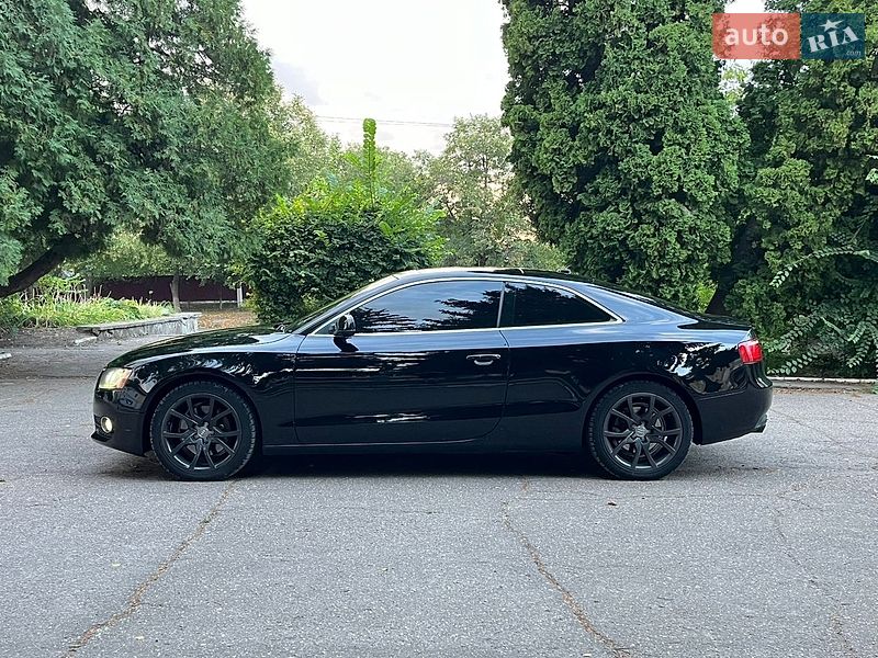 Купе Audi A5 2011 в Смеле