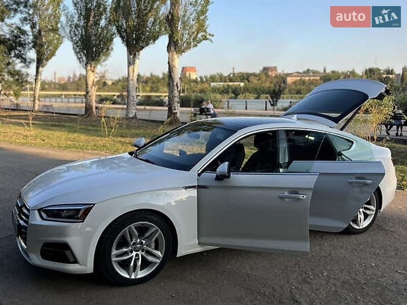 Купе Audi A5 2019 в Львові