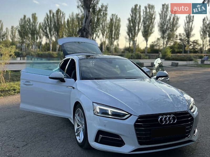 Купе Audi A5 2019 в Львові