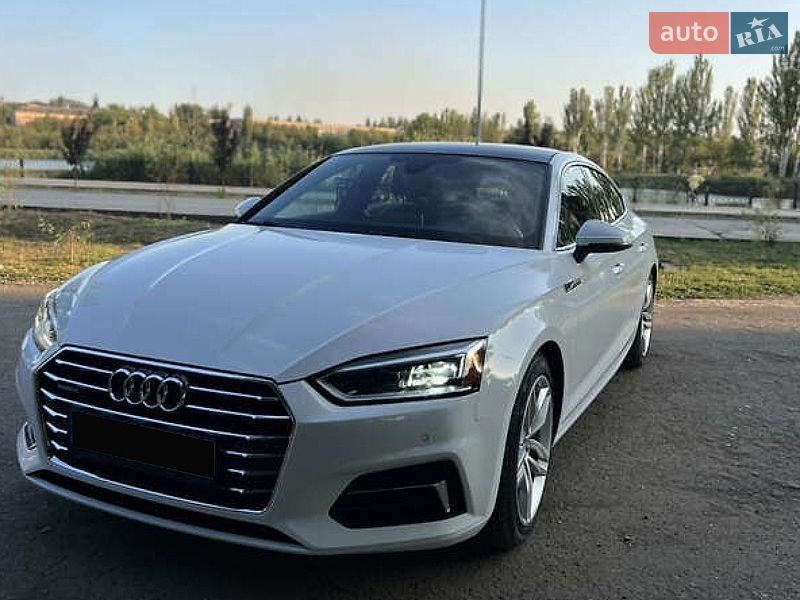 Купе Audi A5 2019 в Львові