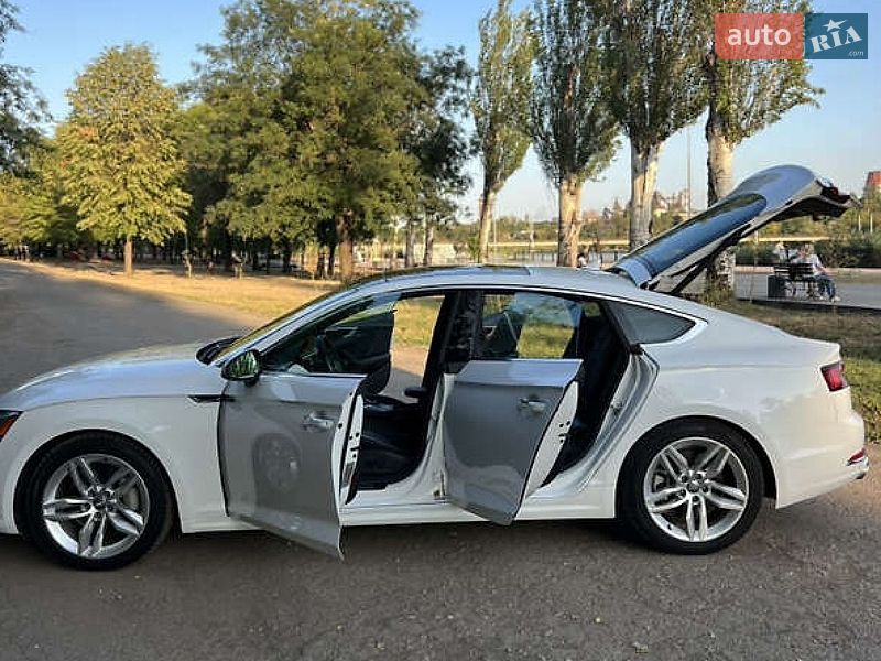 Купе Audi A5 2019 в Львові