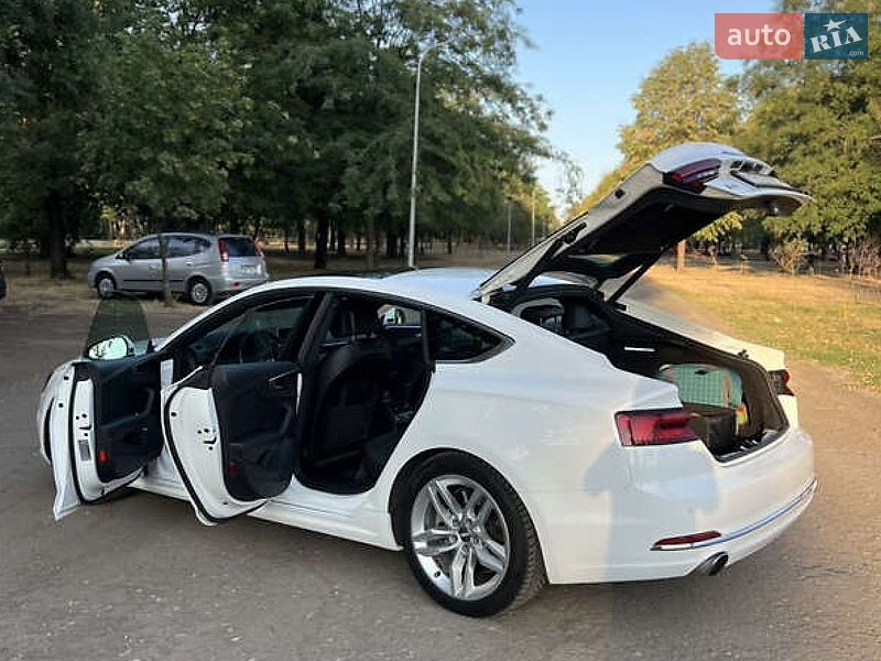 Купе Audi A5 2019 в Львові