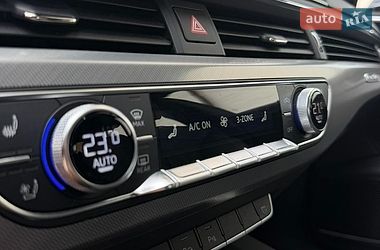 Купе Audi A5 2023 в Львові