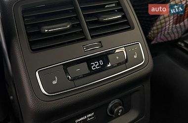 Купе Audi A5 2023 в Львові