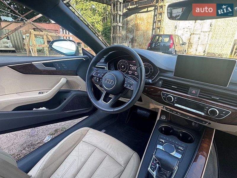 Купе Audi A5 2016 в Києві