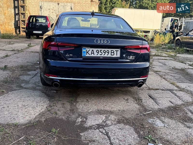 Купе Audi A5 2016 в Києві