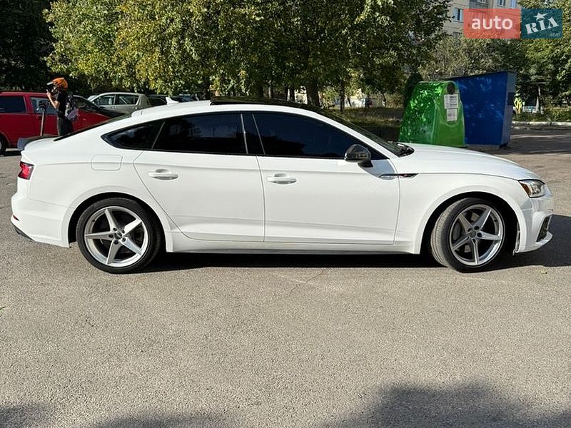Лифтбек Audi A5 2019 в Киеве фото 12 Лифтбек Audi A5 2019 в Киеве