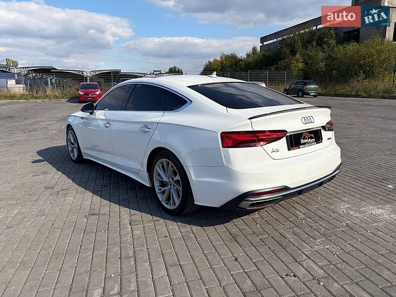 Лифтбек Audi A5 2020 в Львове
