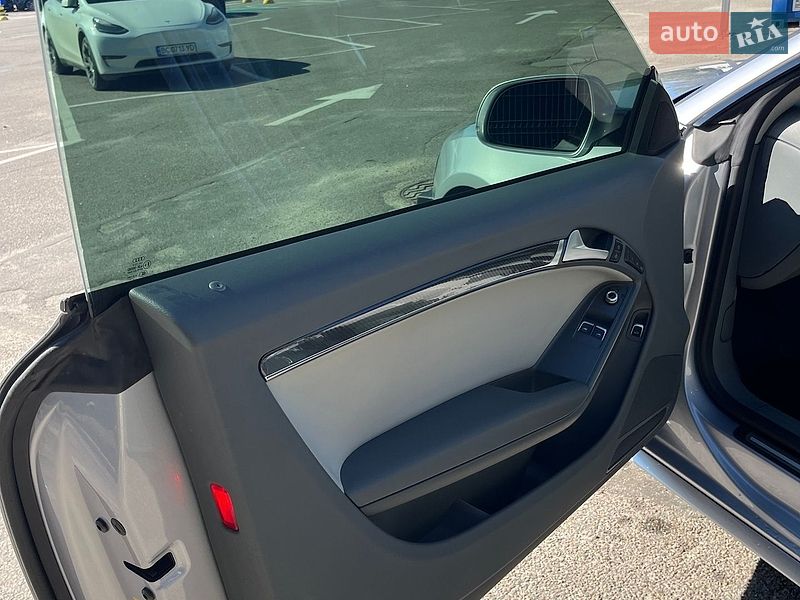 Купе Audi A5 2014 в Львове