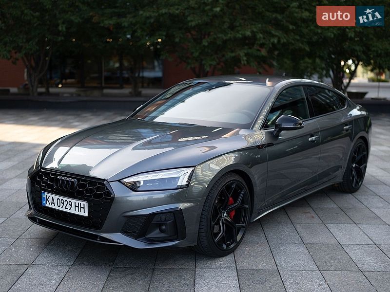 Лифтбек Audi A5 2022 в Киеве