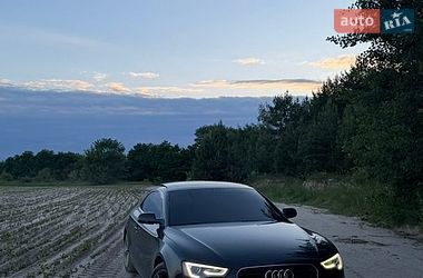 Купе Audi A5 2012 в Києві