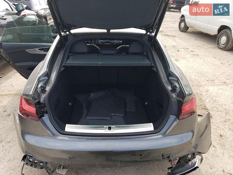 Купе Audi A5 2022 в Луцьку