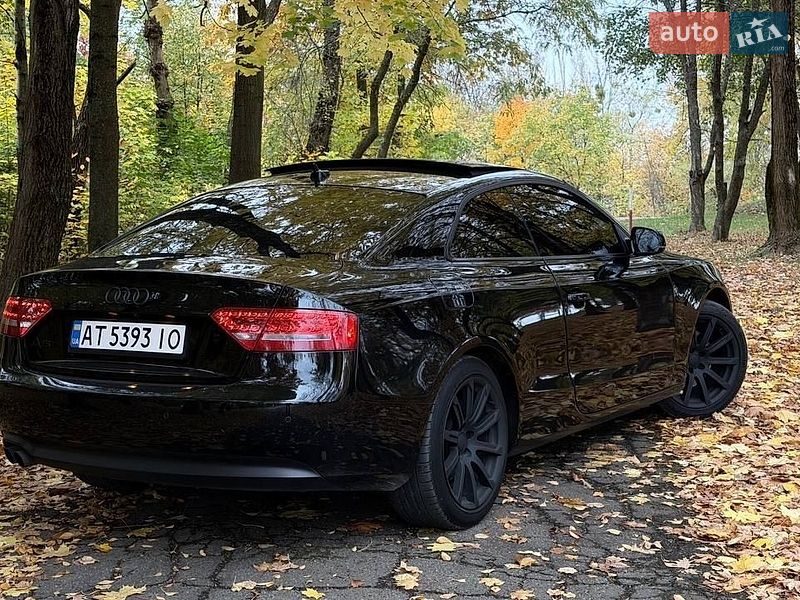Купе Audi A5 2011 в Калуше