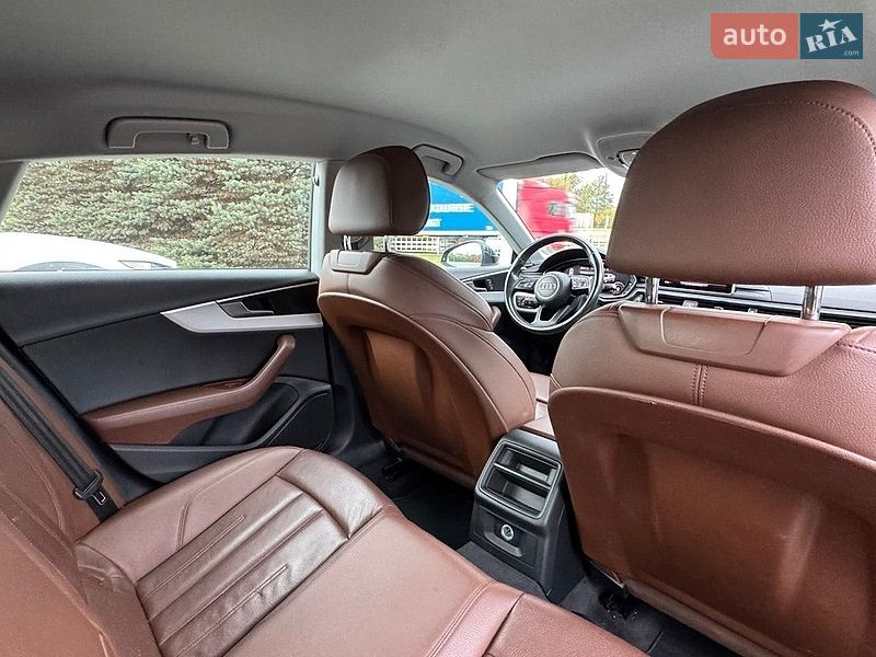 Купе Audi A5 2017 в Львові