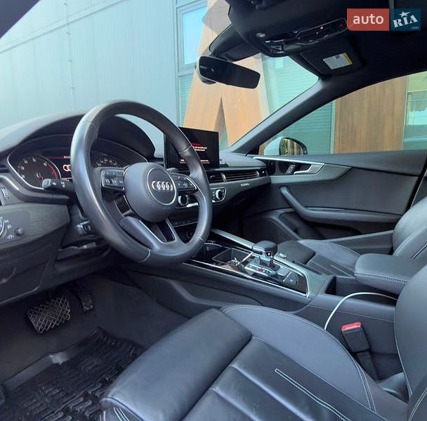 Лифтбек Audi A5 2021 в Луцке