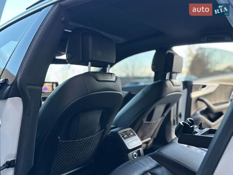Купе Audi A5 2018 в Львові