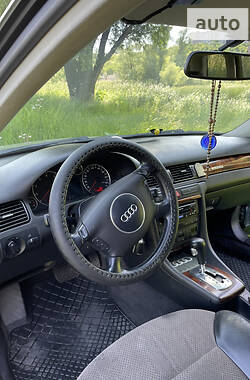 Внедорожник / Кроссовер Audi A6 Allroad 2004 в Купянске