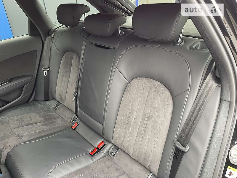 Универсал Audi A6 Allroad 2017 в Ровно