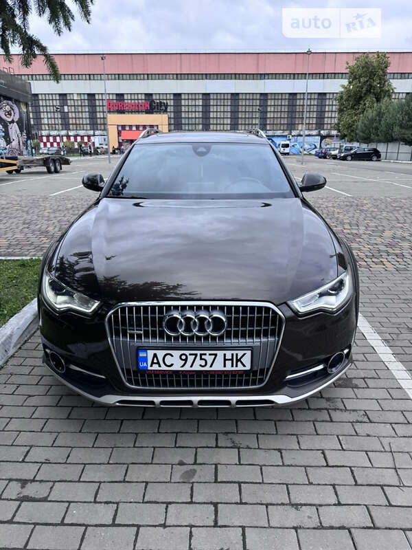 Audi A6 Allroad 2012