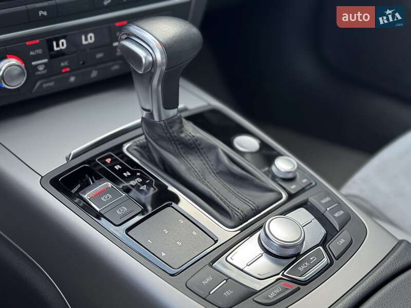 Универсал Audi A6 Allroad 2014 в Киеве