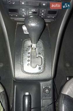 Универсал Audi A6 Allroad 2002 в 