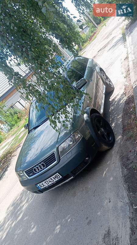 Универсал Audi A6 Allroad 2002 в Вараше