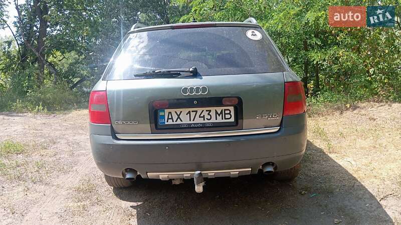 Универсал Audi A6 Allroad 2002 в Вараше