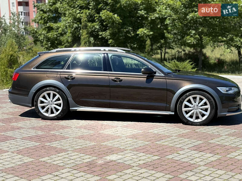 Универсал Audi A6 Allroad 2012 в Вараше