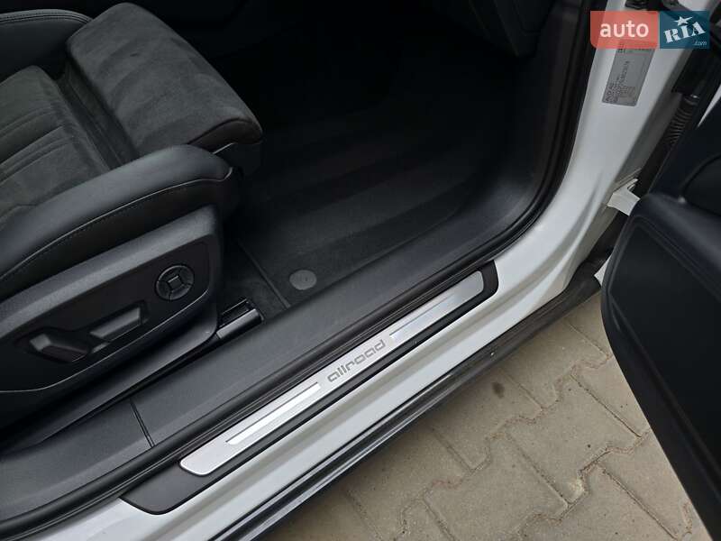 Універсал Audi A6 Allroad 2020 в Рівному
